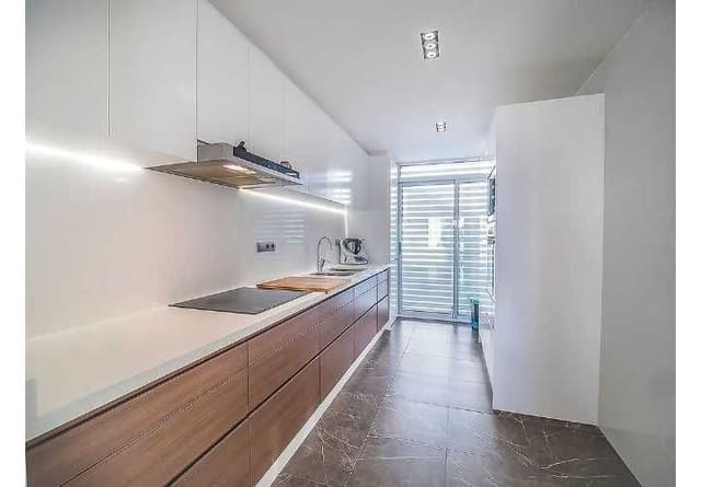 4 camera da letto Casa in vendita in Guardamar del Segura - 550.000 € (Rif: 9551947)