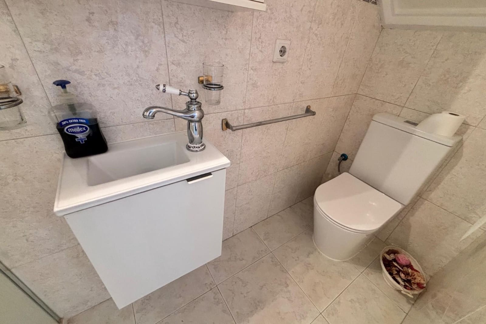 2 soverom Rekkehus til salgs i Benijofar med svømmebasseng - € 179 995 (Ref: 9556108)