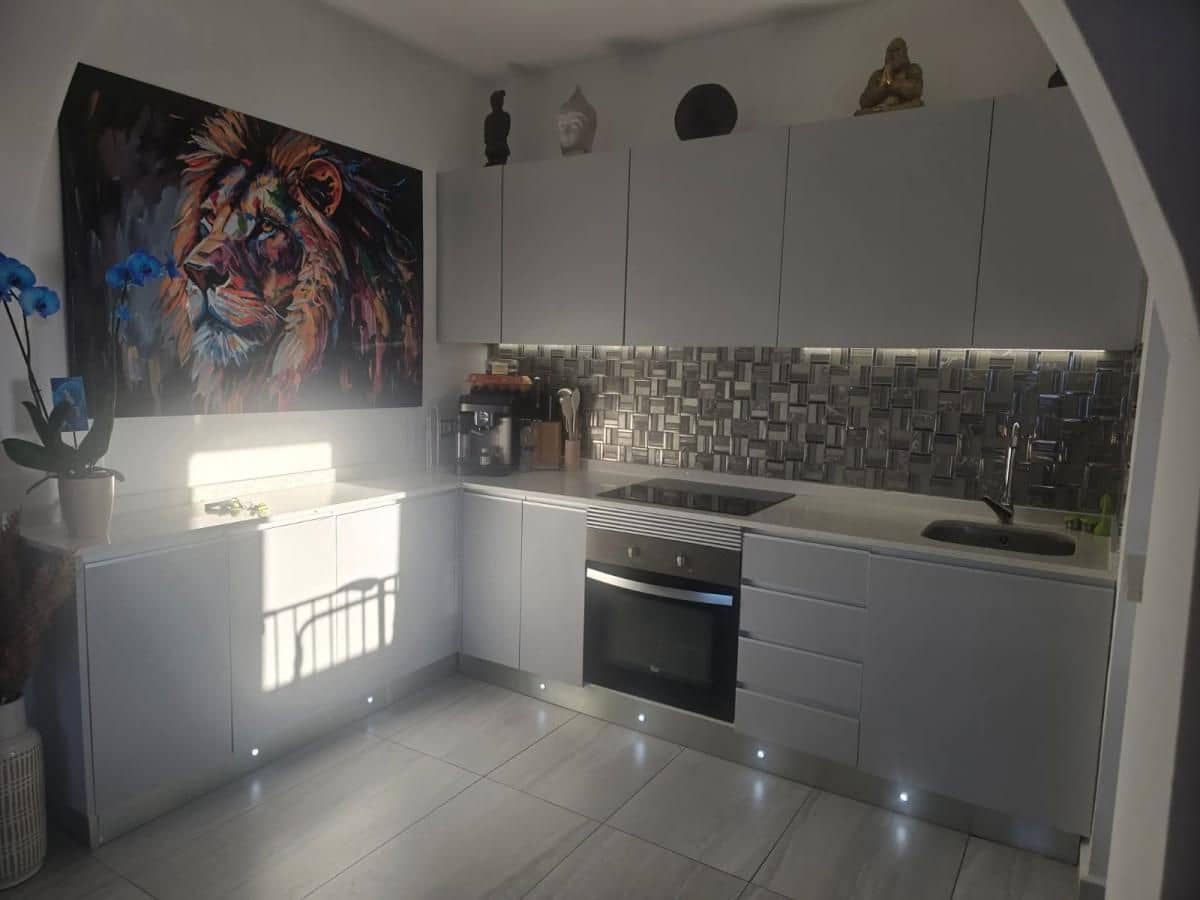 5 bedroom Villa for sale in Algorfa with pool - € 498,000 (Ref: 9556110)