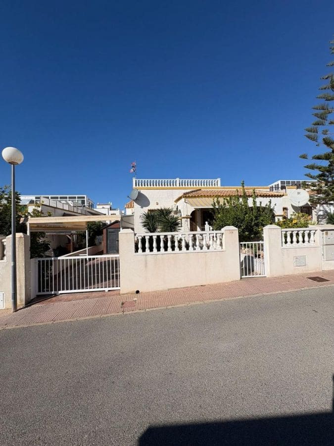 3 camera da letto Villa in vendita in San Fulgencio con piscina - 199.500 € (Rif: 9556118)