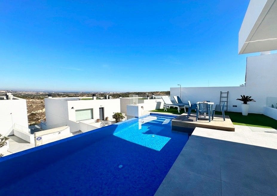 3 chambre Villa/Maison à vendre à Dona Pepa avec piscine garage - 620 000 € (Ref: 9558013)