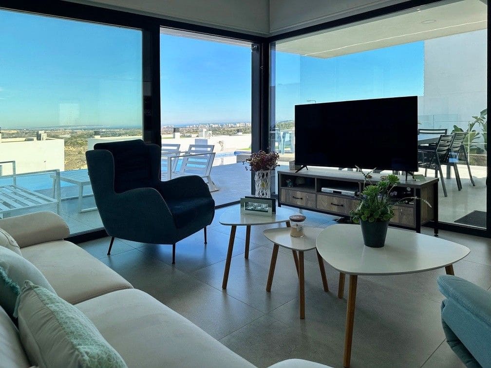 3 chambre Villa/Maison à vendre à Dona Pepa avec piscine garage - 620 000 € (Ref: 9558013)