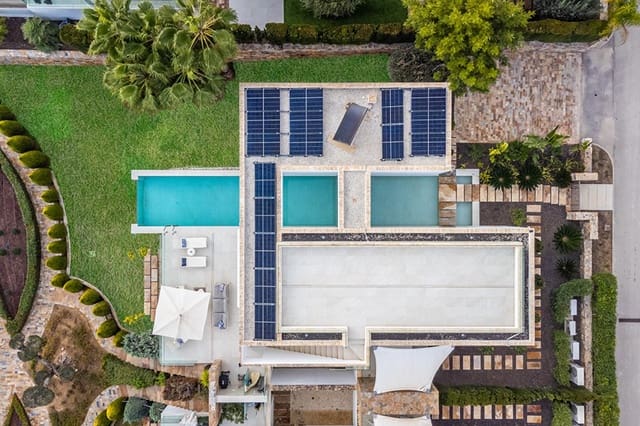 3 Zimmer Villa zu verkaufen in Las Colinas Golf, Orihuela mit Garage - 950.000 € (Ref: 9565434)