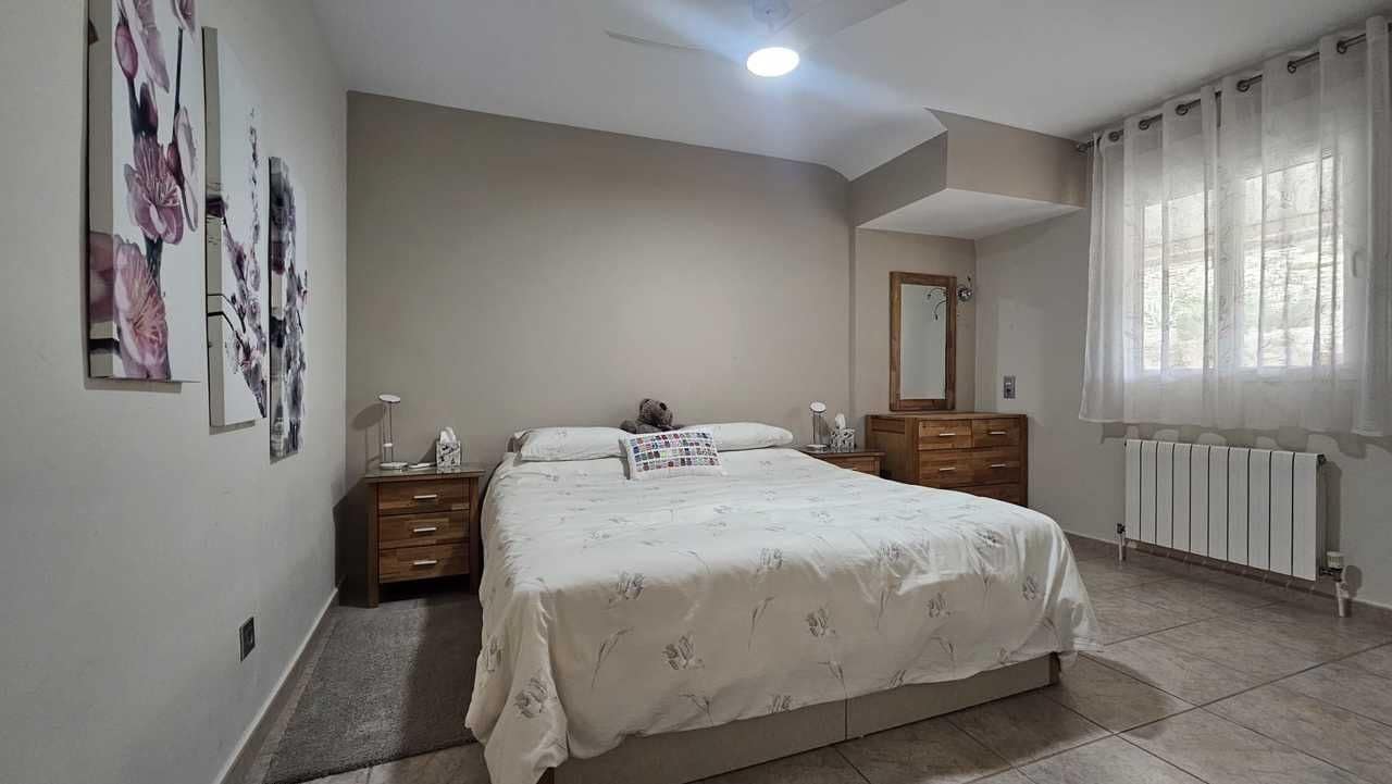 4 bedroom Villa for sale in Orihuela with garage - € 1,100,000 (Ref: 9565436)