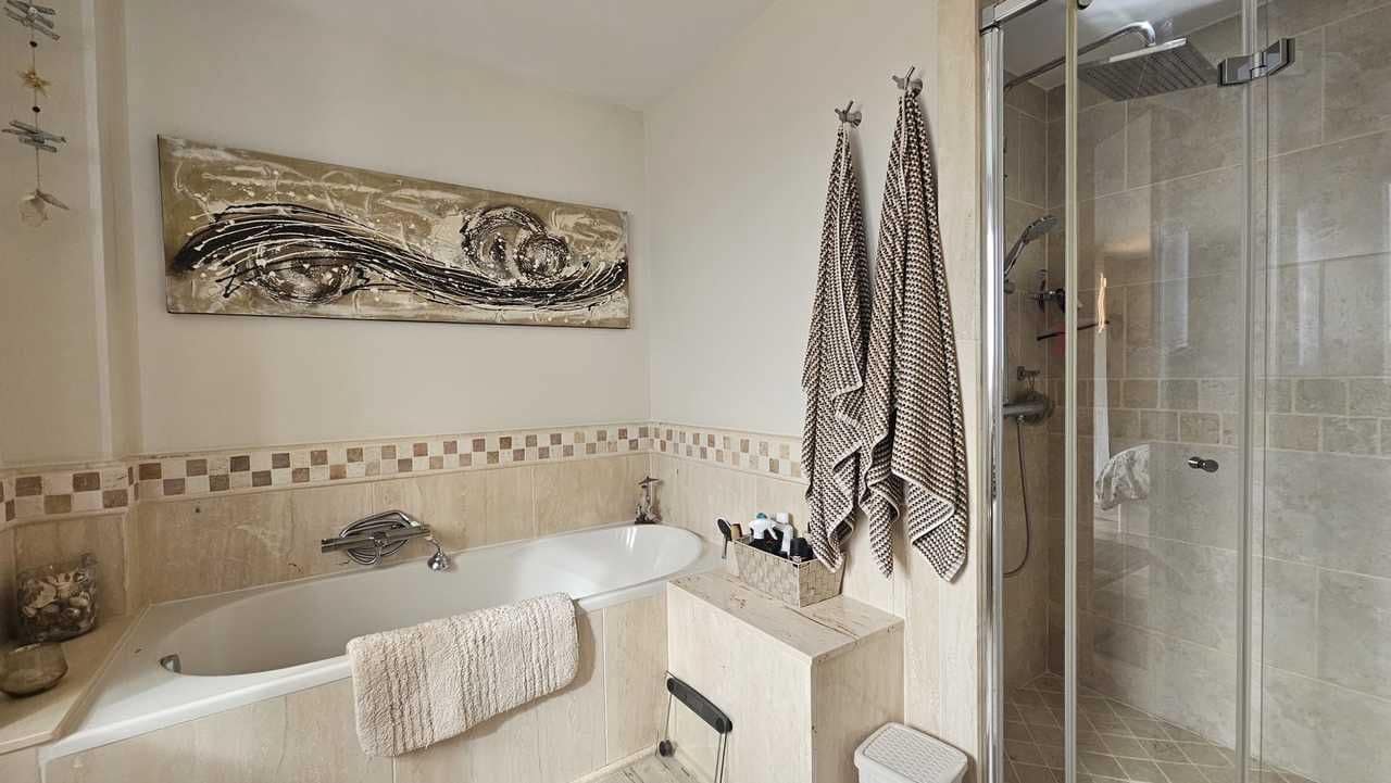 4 bedroom Villa for sale in Orihuela with garage - € 1,100,000 (Ref: 9565436)