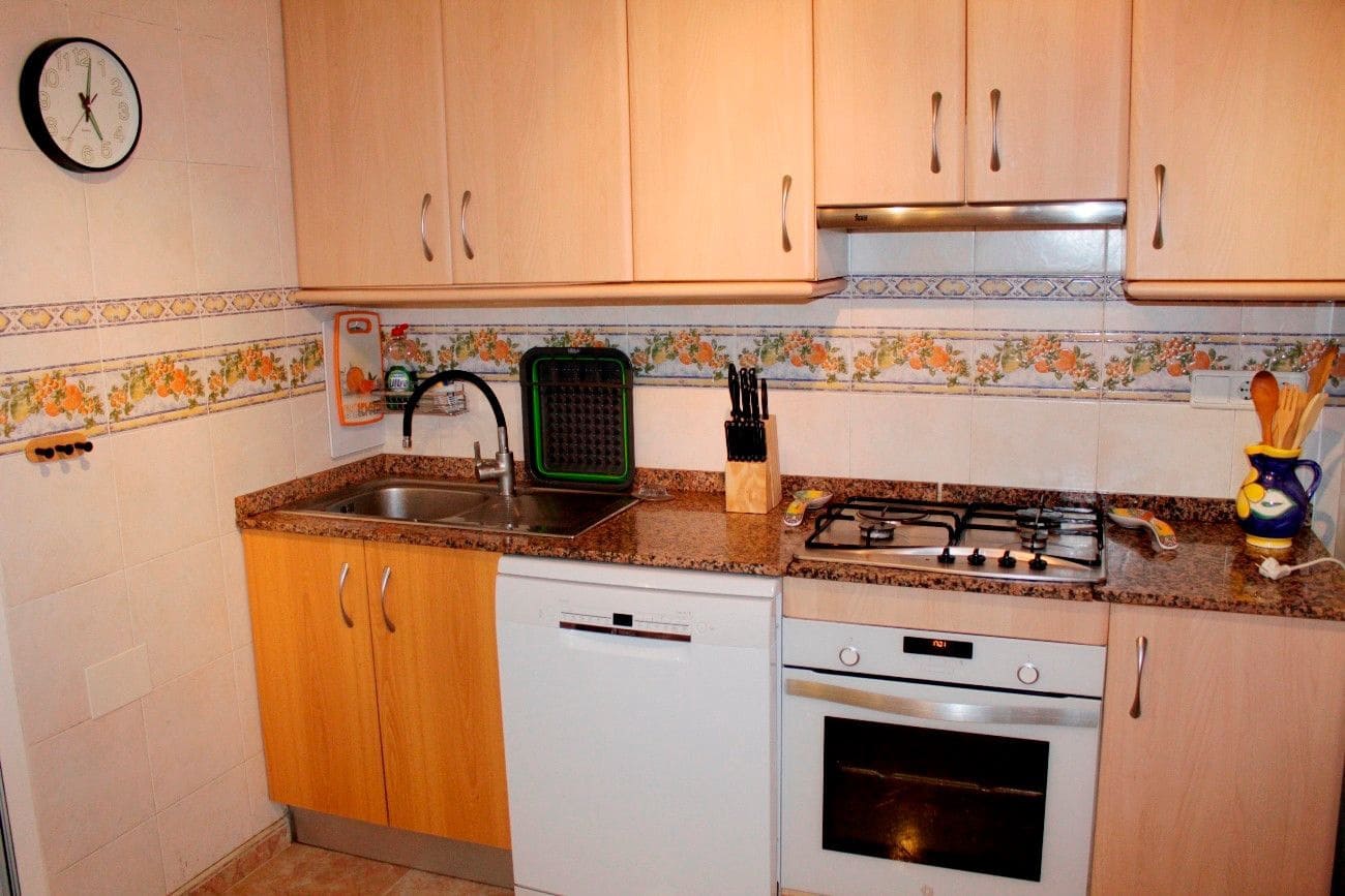 3 bedroom Villa for sale in Torre de la Horadada - € 272,000 (Ref: 9565438)