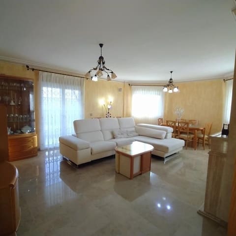 Chalet de 4 habitaciones en Montepinar - La Aparecida - Raiguero, Orihuela en venta con piscina - 459.000 € (Ref: 9565443)