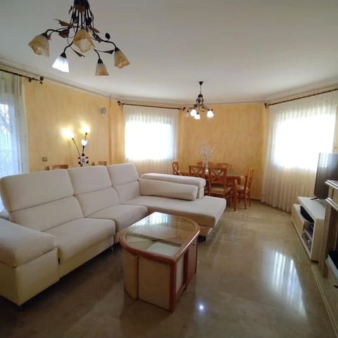 Chalet de 4 habitaciones en Montepinar - La Aparecida - Raiguero, Orihuela en venta con piscina - 459.000 € (Ref: 9565443)