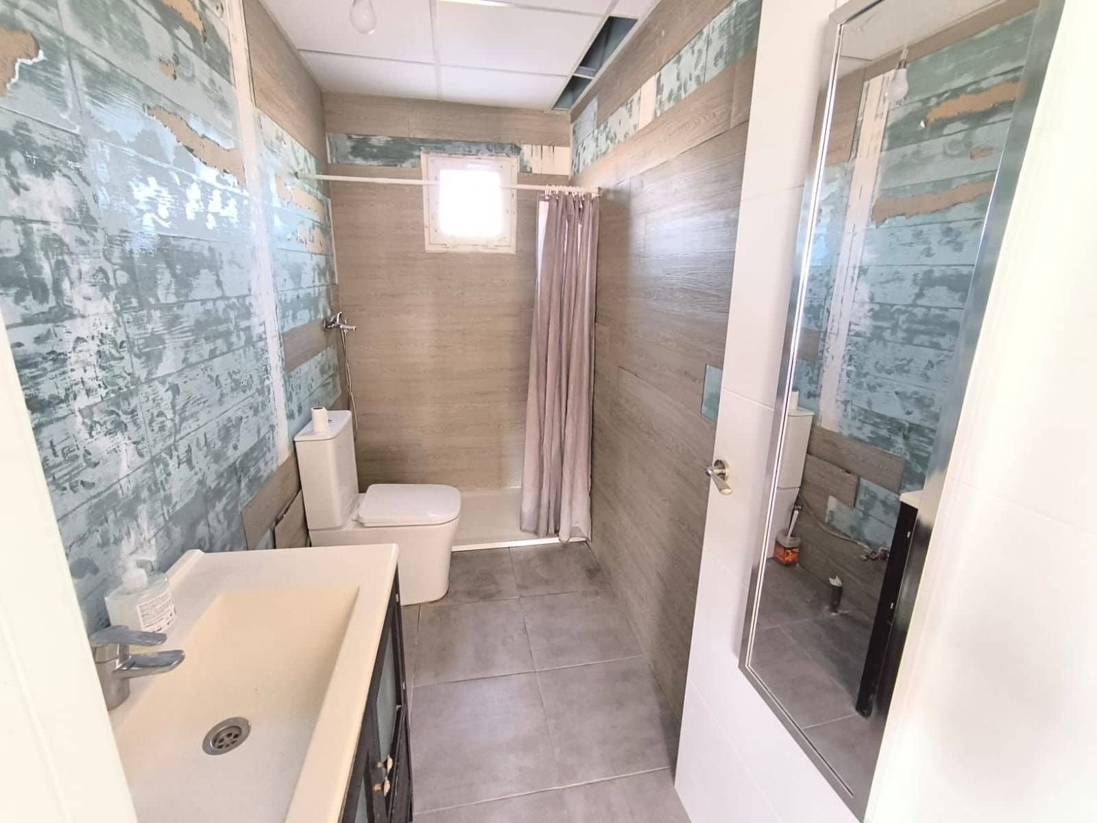 4 Zimmer Villa zu verkaufen in Pinoso - 200.000 € (Ref: 9565447)