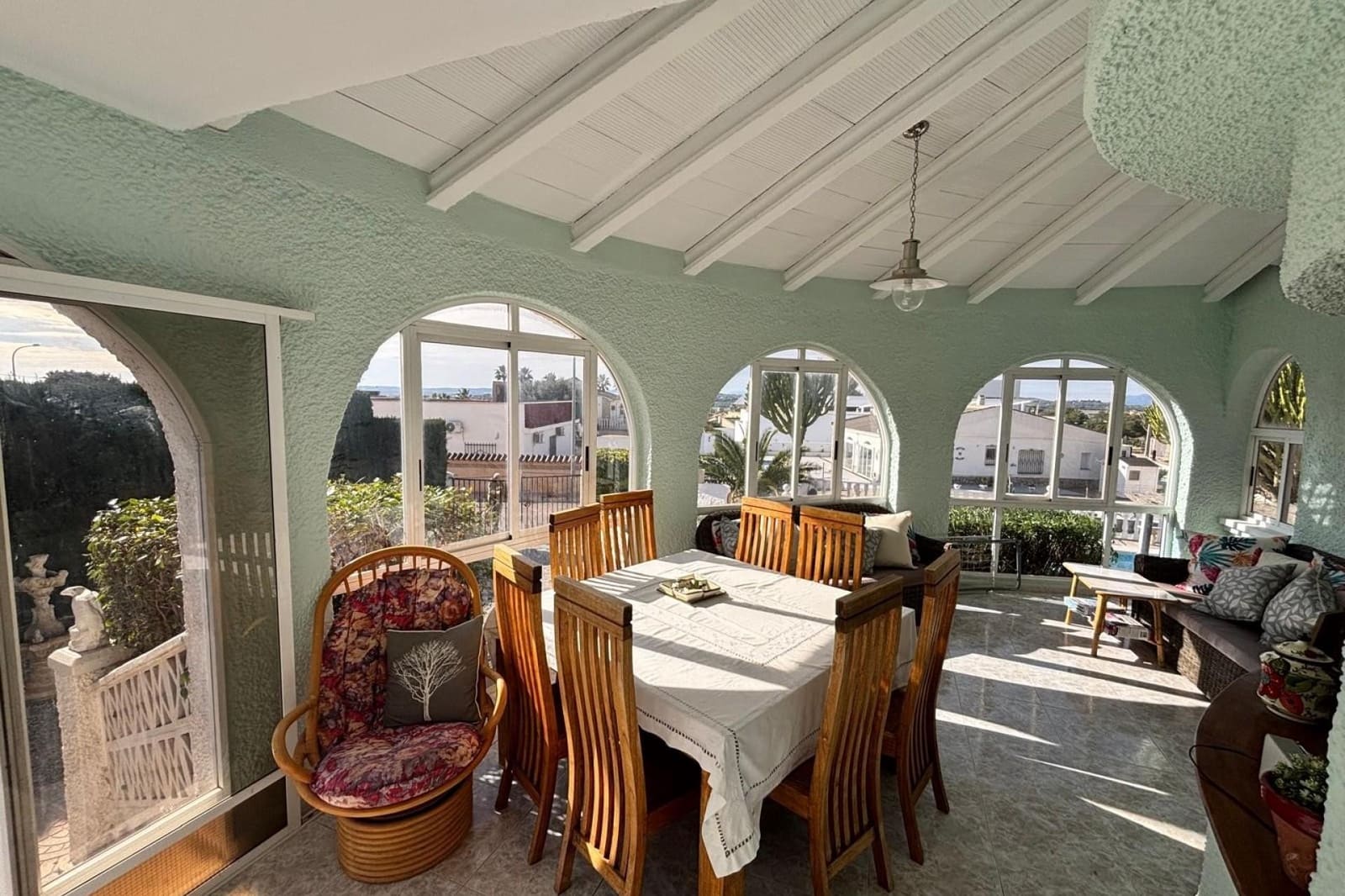 4 bedroom Villa for sale in Rojales with pool - € 435,000 (Ref: 9565453)