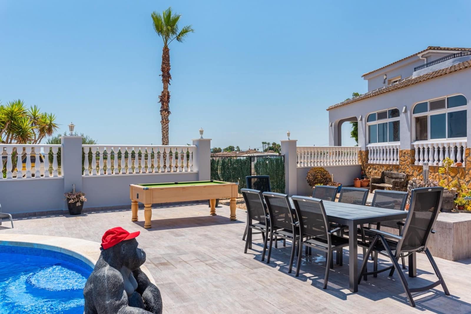 4 makuuhuone Huvila myytävänä paikassa Catral mukana uima-altaan - 549 000 € (Ref: 9565455)