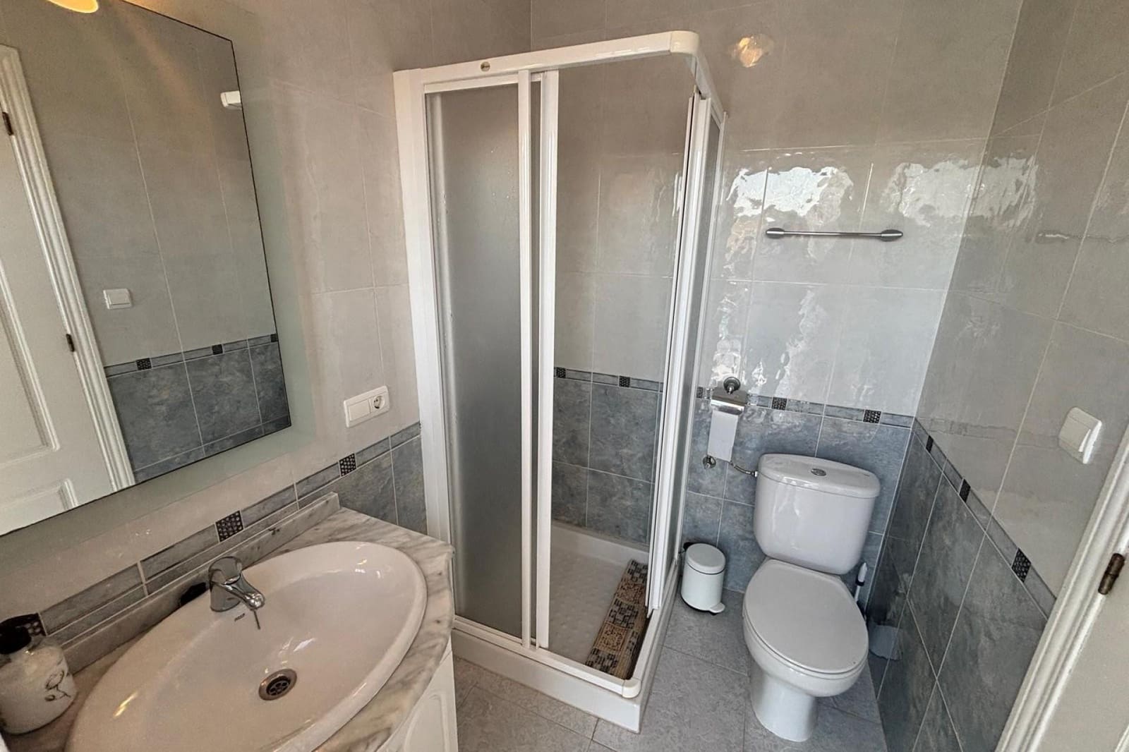 5 makuuhuone Huvila myytävänä paikassa La Marquesa mukana uima-altaan - 625 000 € (Ref: 9565457)