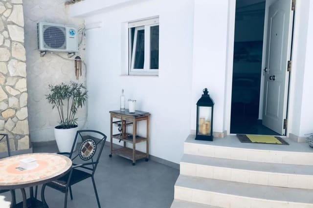 6 makuuhuone Huvila myytävänä paikassa La Marquesa, Rojales mukana uima-altaan 
autotalli - 685 000 € (Ref: 9565458)