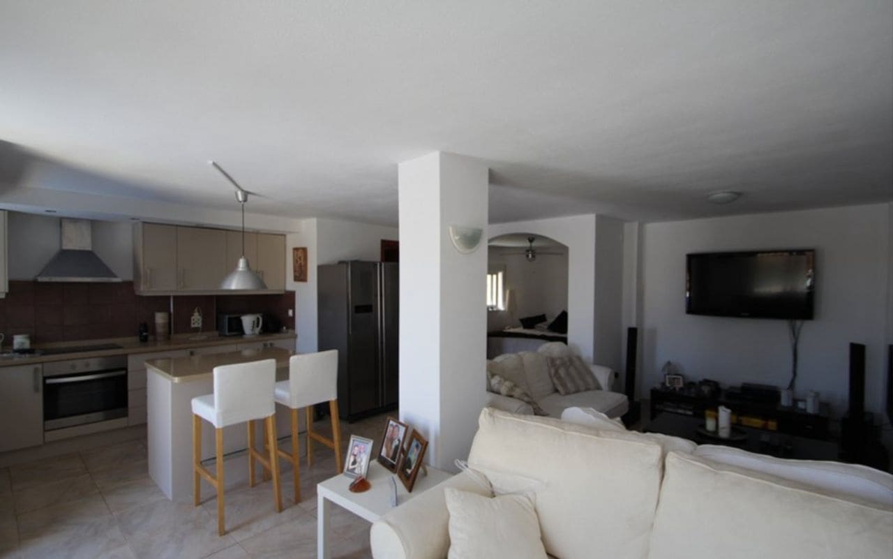 4 quarto Moradia para venda em Orihuela Costa - 345 000 € (Ref: 9569027)