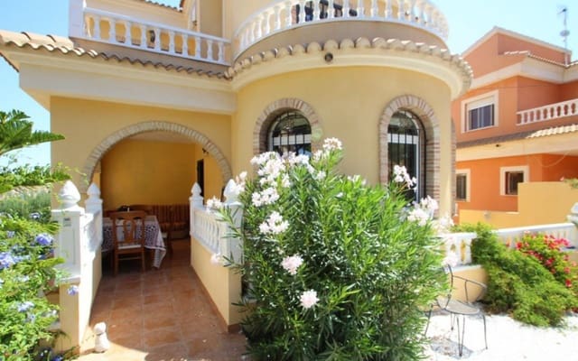 4 quarto Moradia para venda em Villamartín - Las Filipinas, Orihuela - 345 000 € (Ref: 9569027)