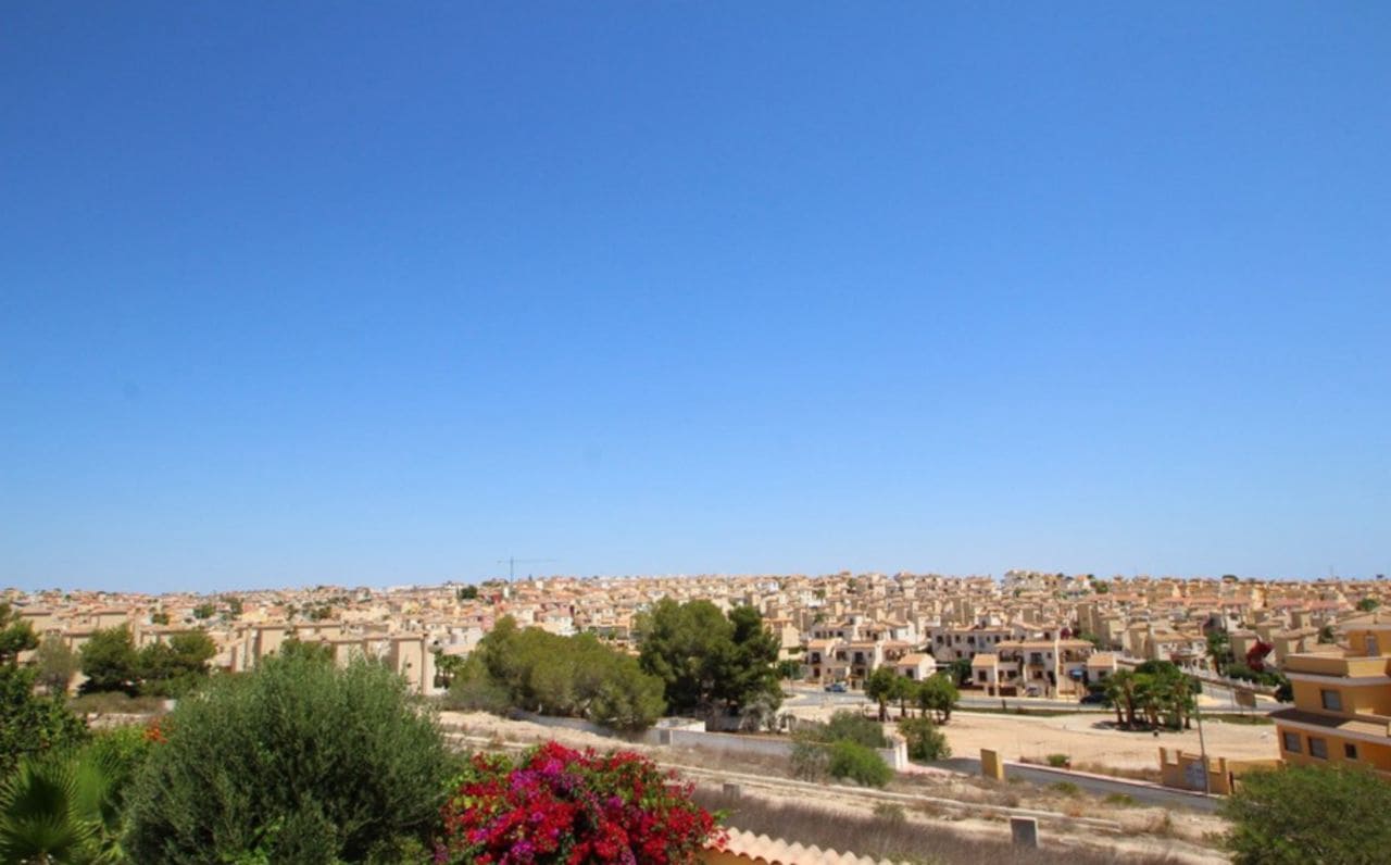 4 quarto Moradia para venda em Orihuela Costa - 345 000 € (Ref: 9569027)