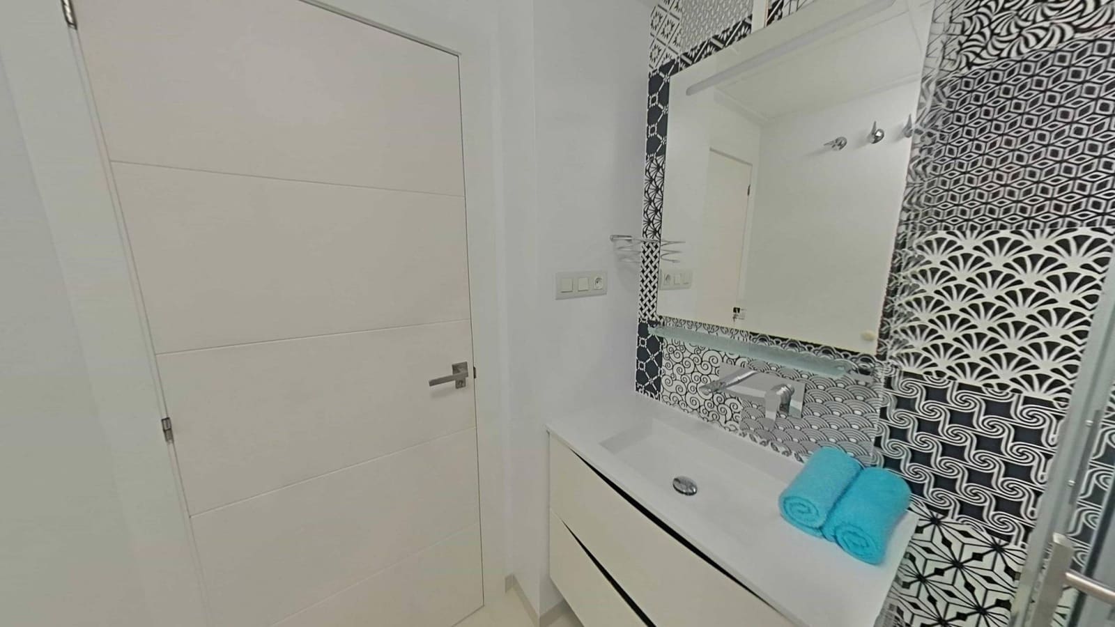 2 Zimmer Apartment zu verkaufen in Torre de la Horadada mit Pool - 352.000 € (Ref: 9569032)