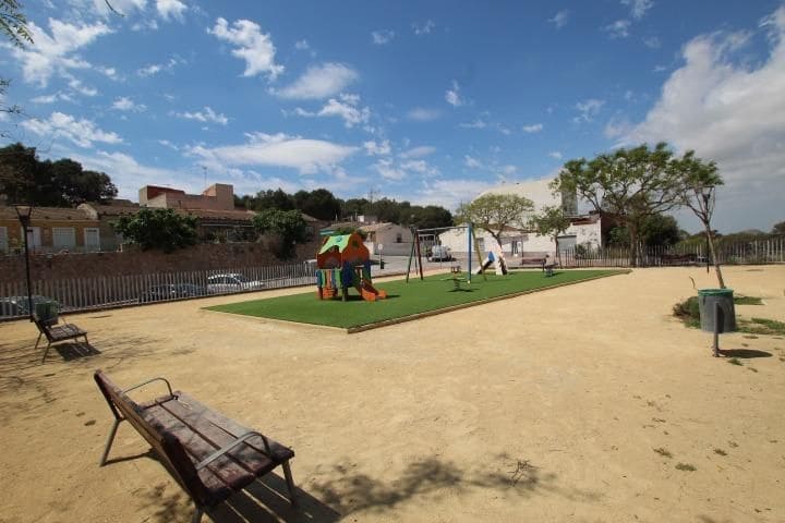 3 bedroom Townhouse for sale in Guardamar del Segura - € 350,000 (Ref: 9571406)