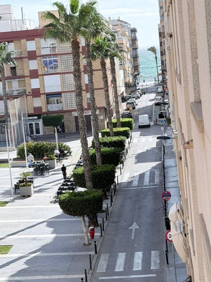 3 soverom Leilighet til salgs i Torrevieja - € 219 000 (Ref: 9571407)