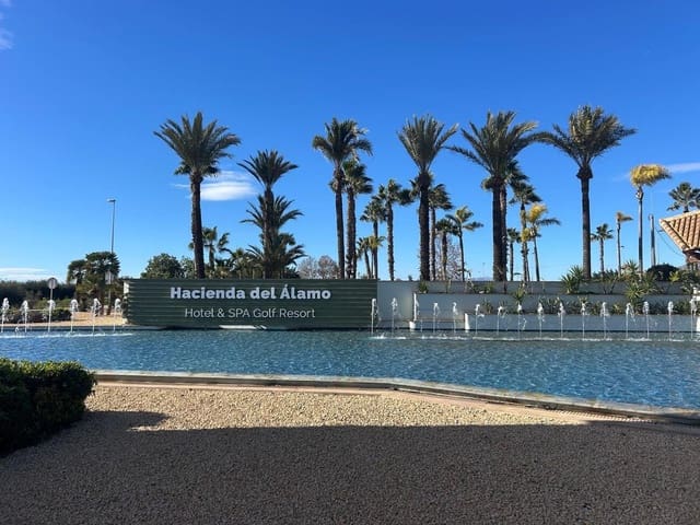 3 quarto Moradia para venda em Hacienda del Alamo, Fuente Alamo de Murcia - 499 000 € (Ref: 9571408)