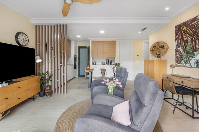 2 sovrum Lägenhet till salu i Centro, Torrevieja - 295 000 € (Ref: 9583081)