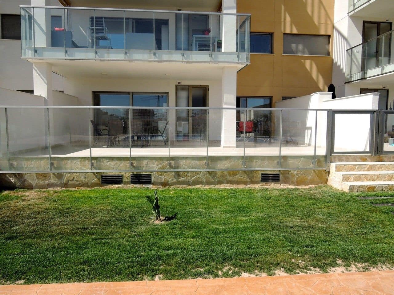 2 bedroom Apartment for sale in Orihuela Costa with pool - € 249,900 (Ref: 9586748)