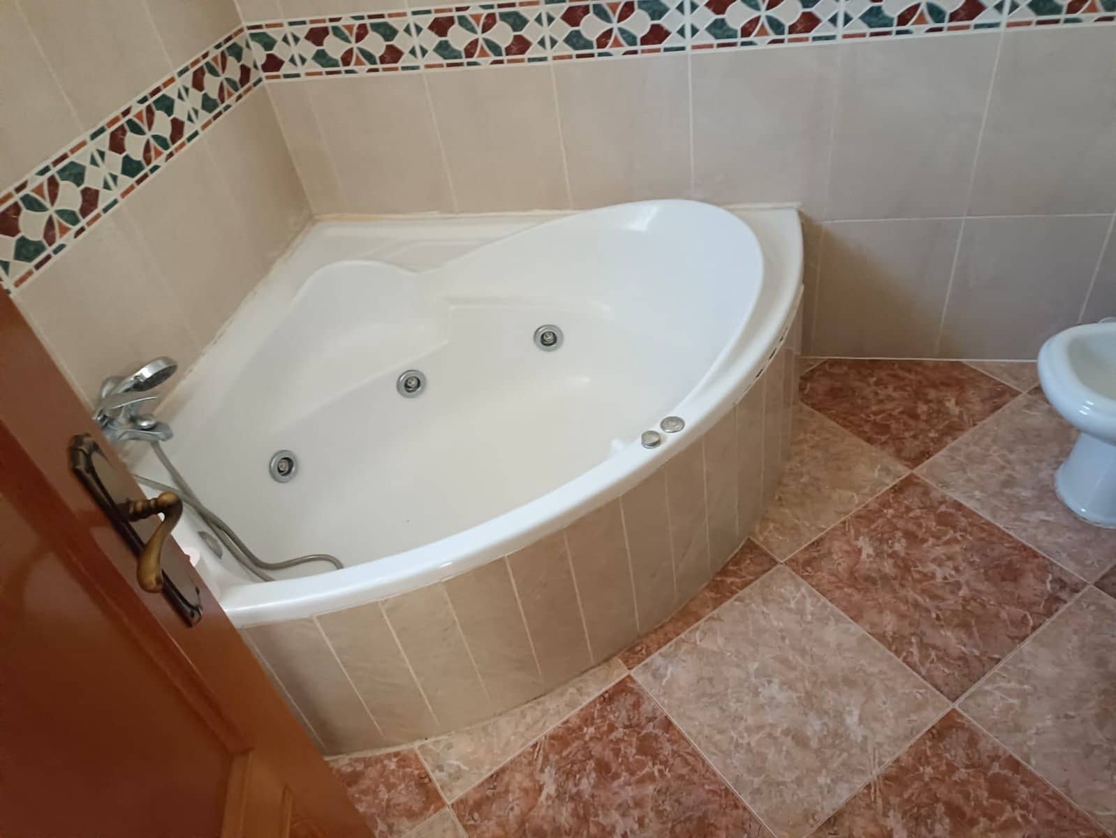 4 sypialnia Willa na sprzedaż w Torrevieja z garażem - 360 000 € (Ref: 9586757)