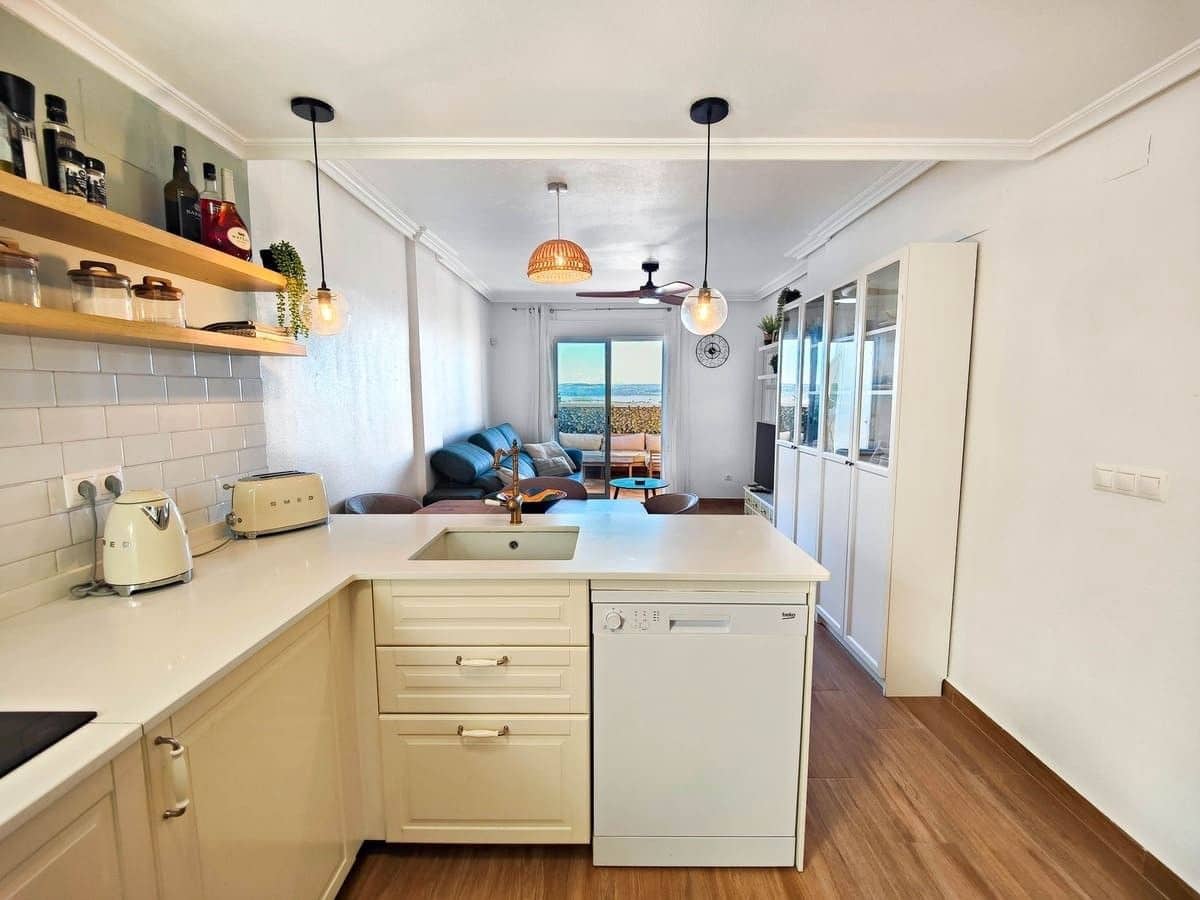 3 soveværelse Penthouse til salg i Torrevieja - € 189.900 (Ref: 9591585)