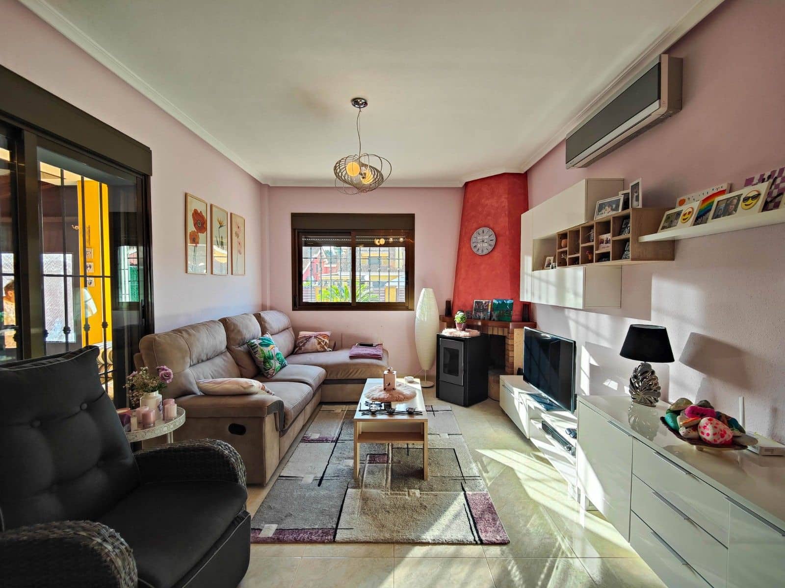 3 bedroom Villa for sale in El Raso with pool garage - € 365,000 (Ref: 9591591)