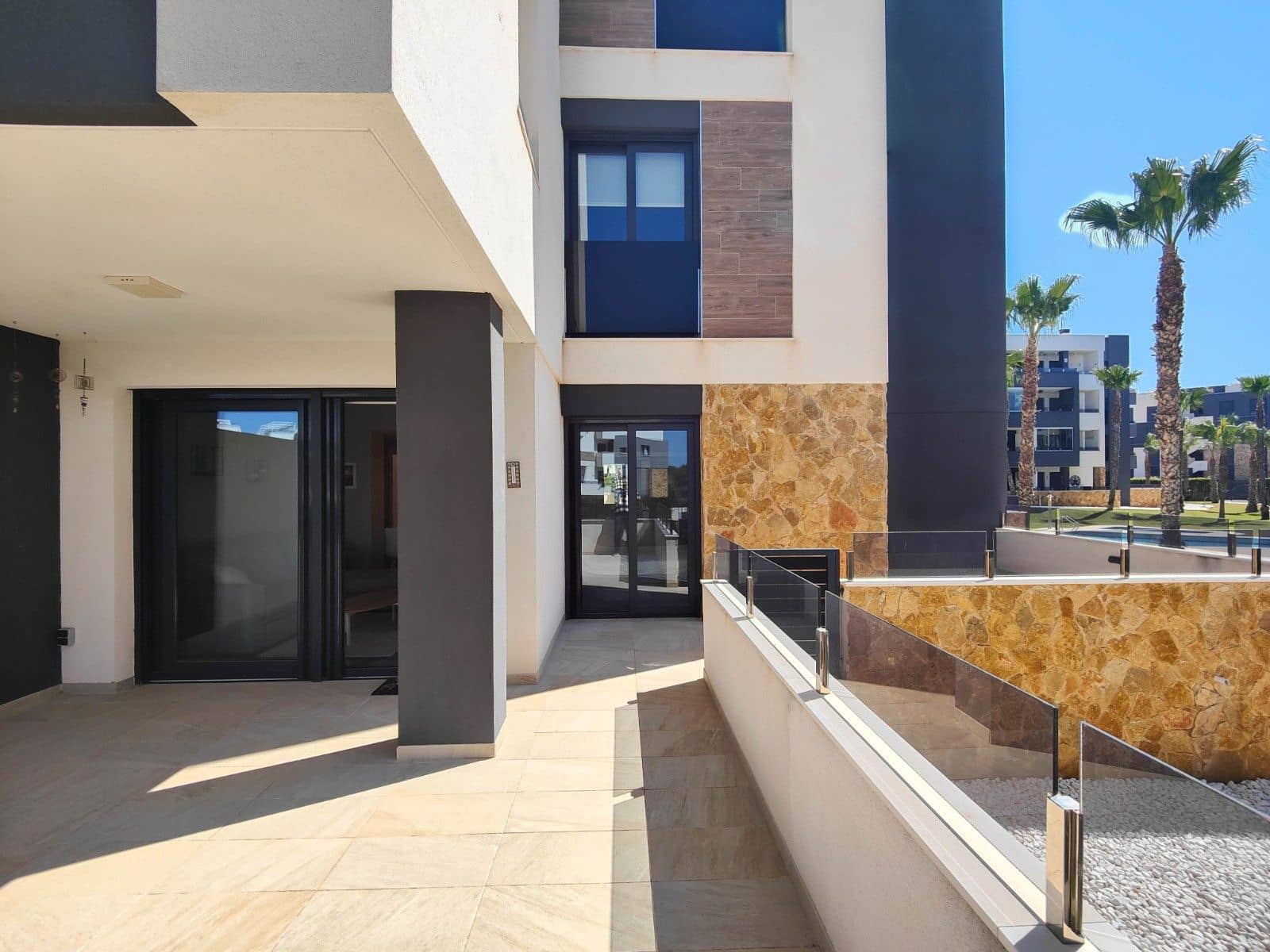 2 soveværelse Lejlighed til salg i Orihuela Costa - € 265.000 (Ref: 9591595)