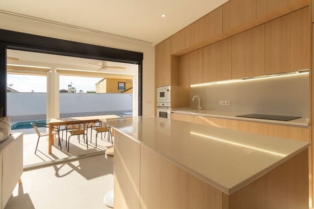 3 sypialnia Willa na sprzedaż w El Chaparral - La Siesta - La Torreta, Torrevieja z basenem - 499 000 € (Ref: 9591597)