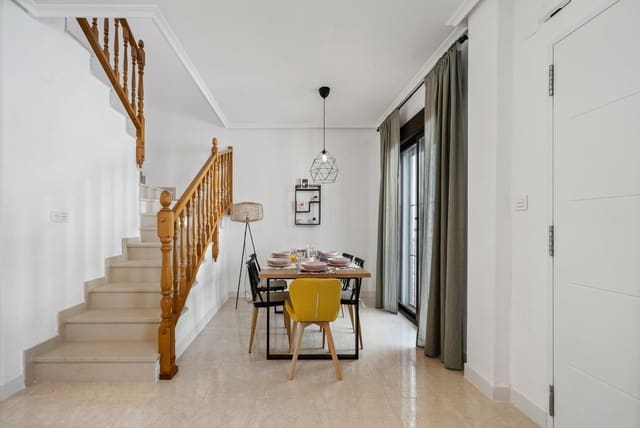 3 soverom Hus til salgs i San Miguel de Salinas med garasje - € 229 000 (Ref: 9591600)