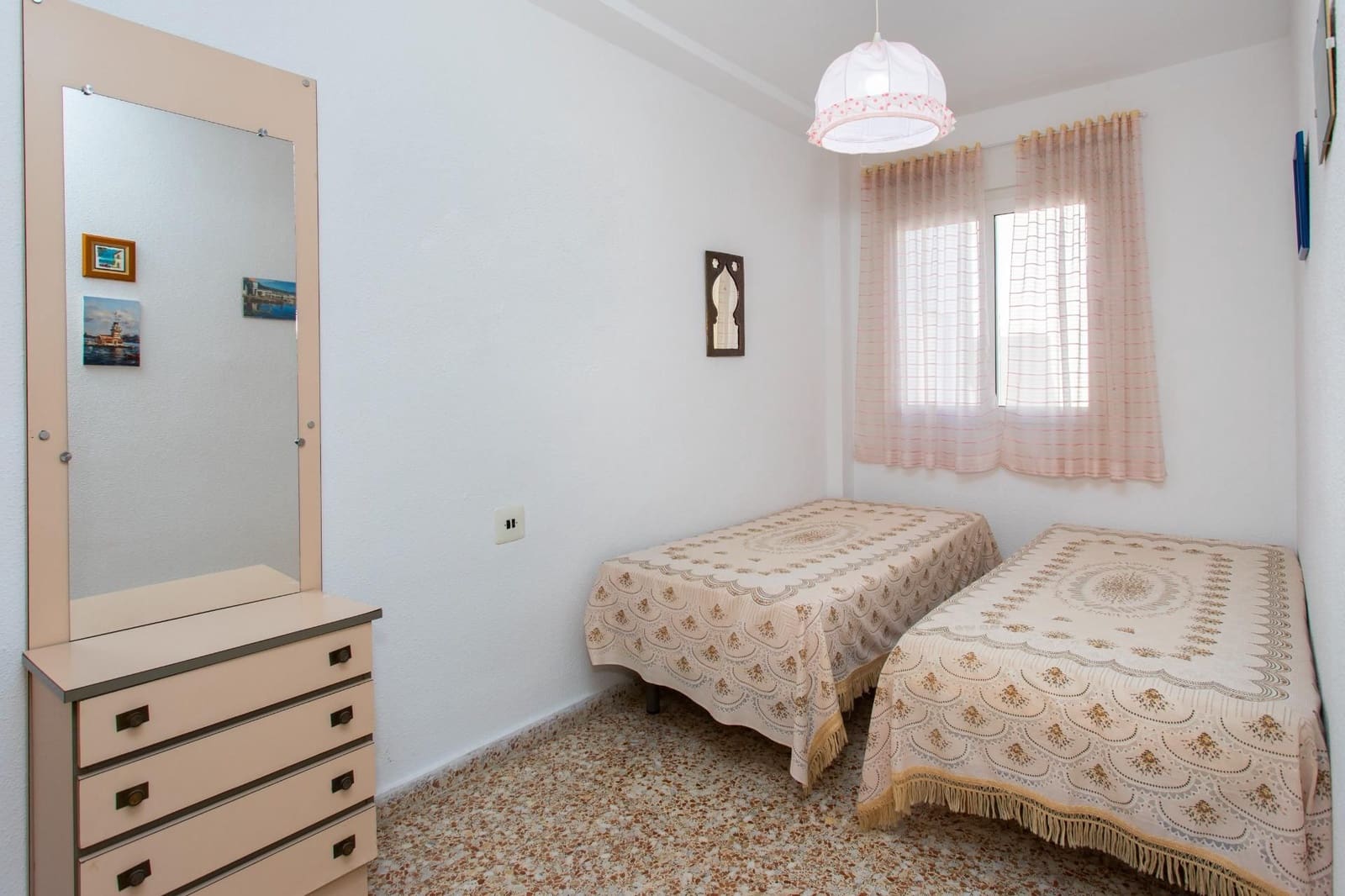 Ático de 3 habitaciones en Torrevieja en venta - 190.000 € (Ref: 9596424)