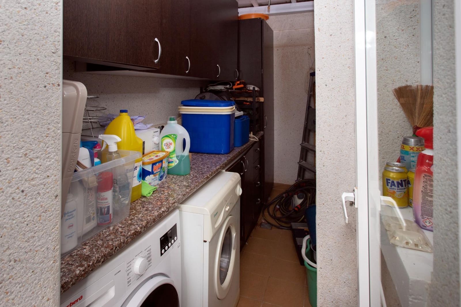 2 quarto Moradia em Banda para venda em Filipinas com piscina - 185 000 € (Ref: 9596436)