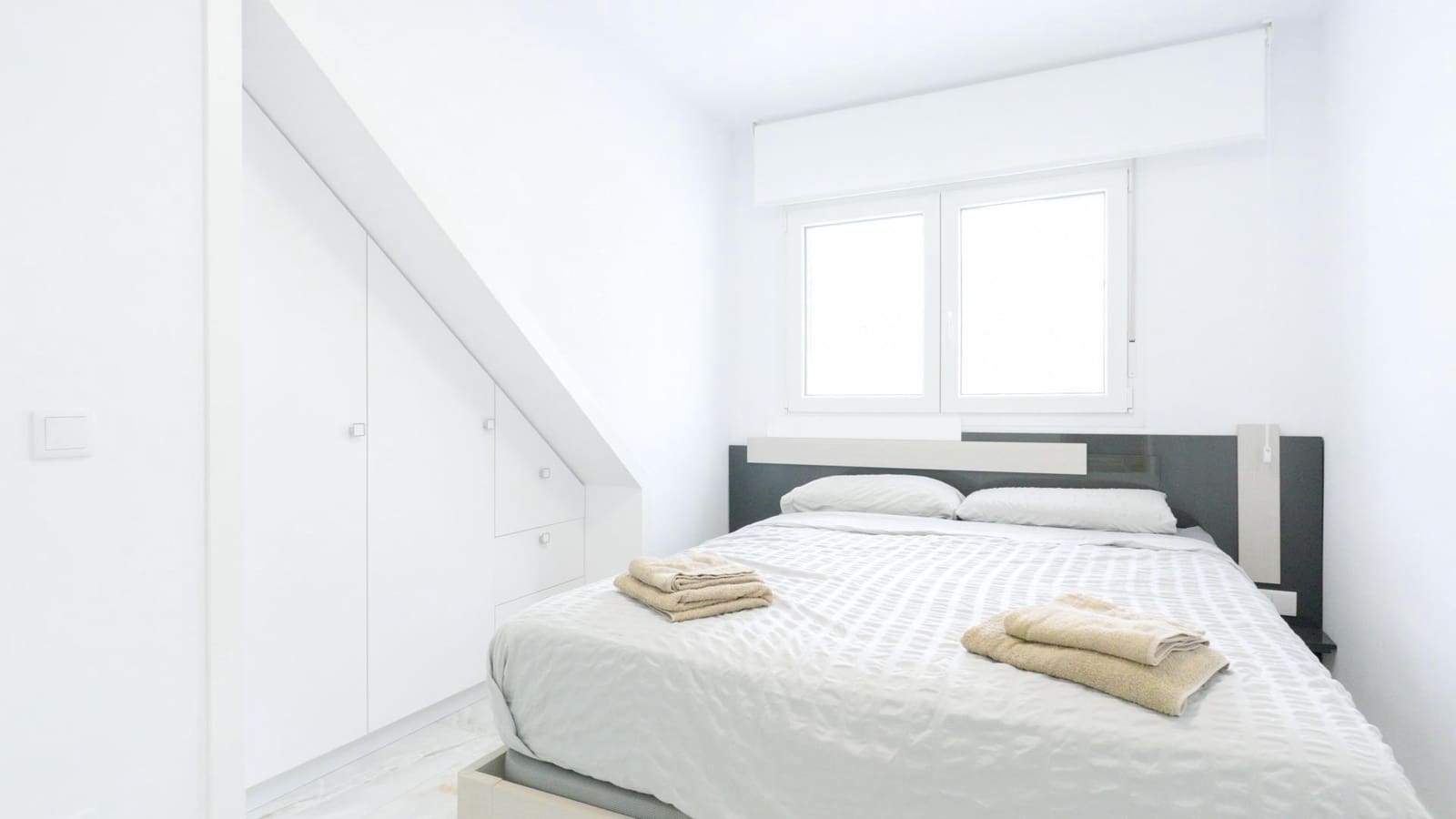 4 makuuhuone Paritalo myytävänä paikassa Punta Prima mukana uima-altaan - 529 000 € (Ref: 9596437)