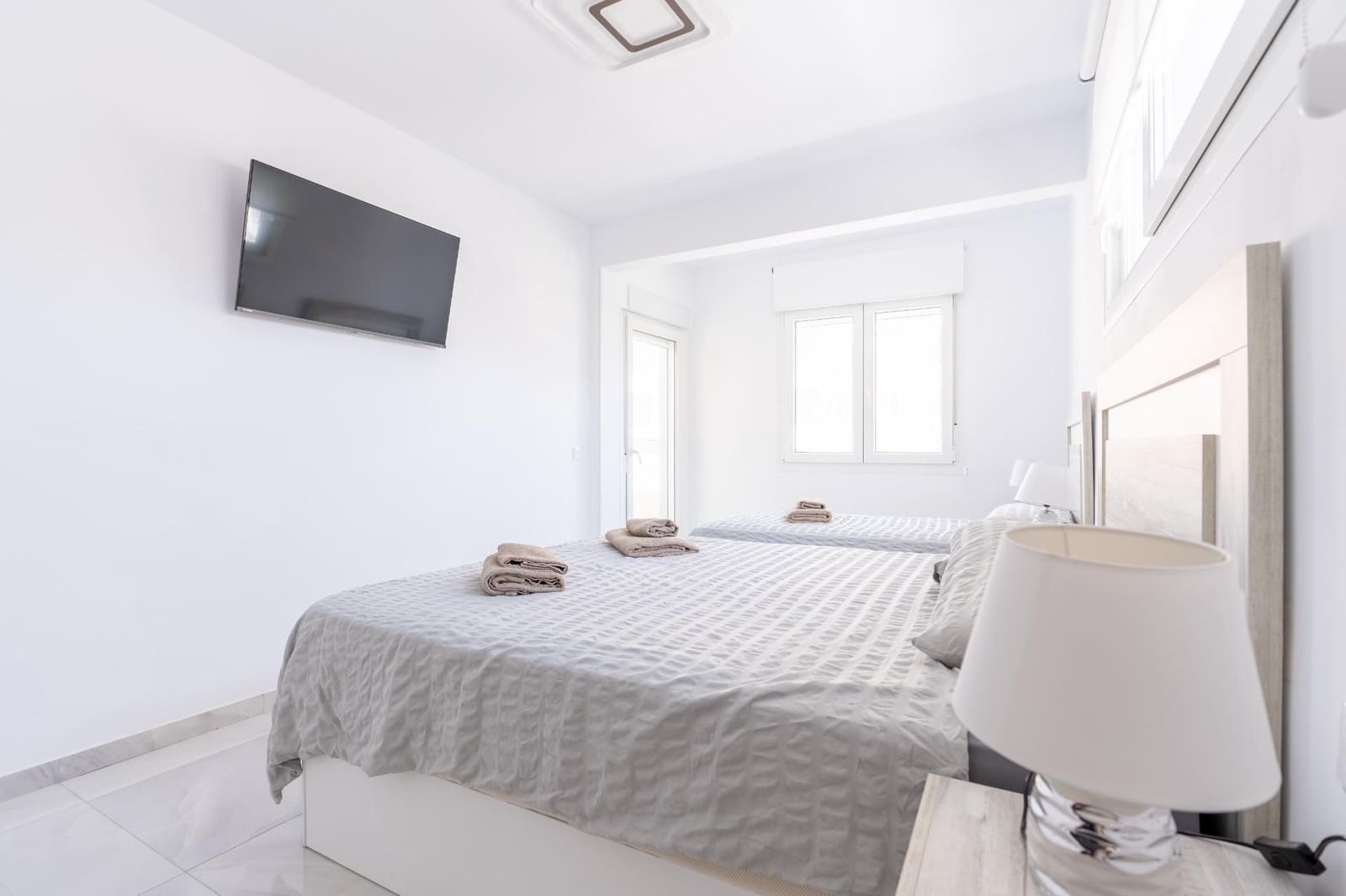 4 makuuhuone Paritalo myytävänä paikassa Punta Prima mukana uima-altaan - 529 000 € (Ref: 9596437)