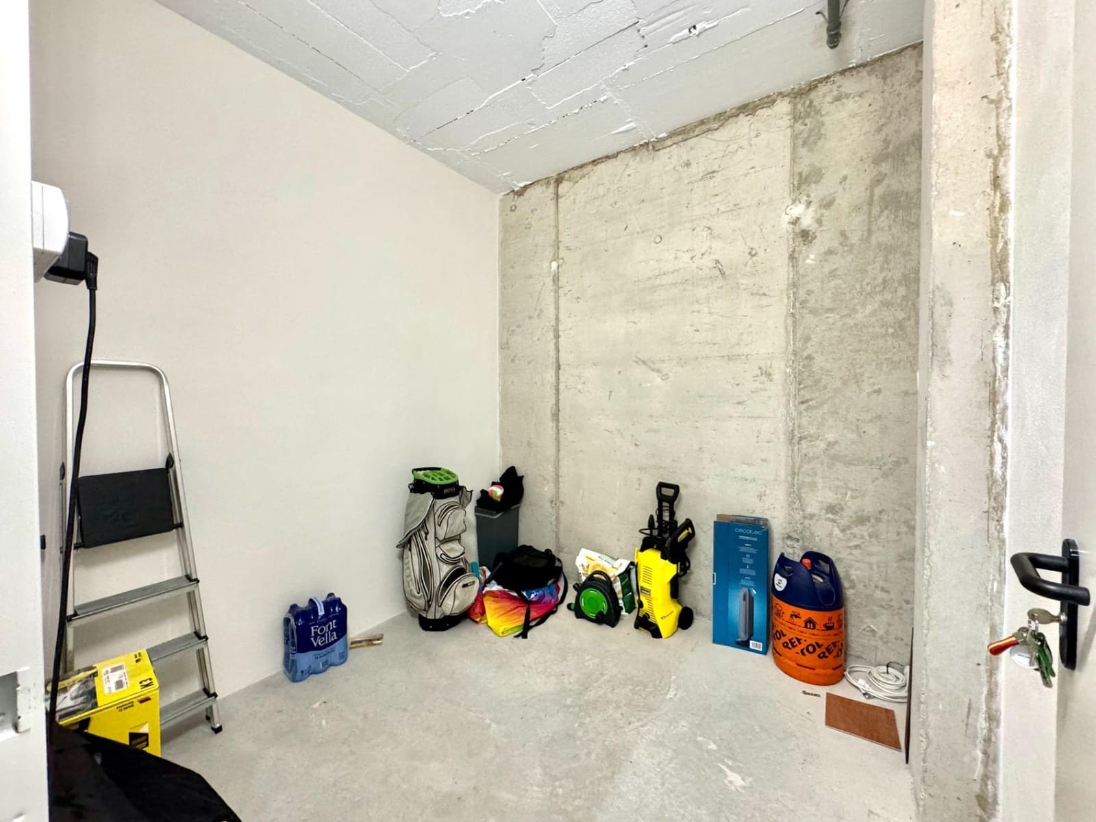 3 soverom Leilighet til salgs i Las Colinas Golf med svømmebasseng garasje - € 549 000 (Ref: 9599720)