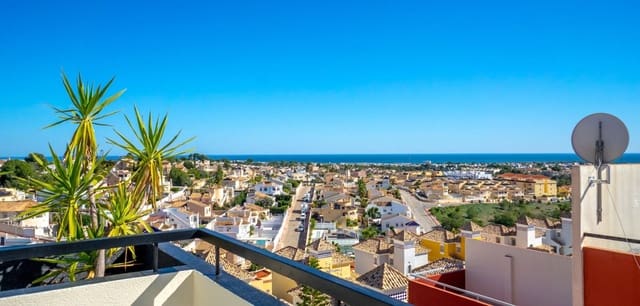 3 sovrum Radhus till salu i Las Filipinas med pool - 288 000 € (Ref: 9601282)