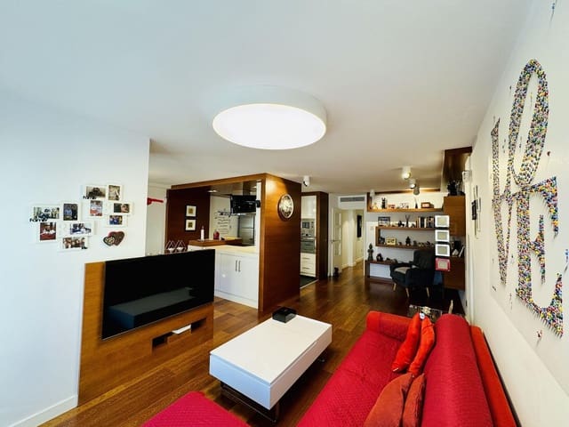 3 Zimmer Apartment zu verkaufen in Torrevieja mit Garage - 329.000 € (Ref: 9601283)