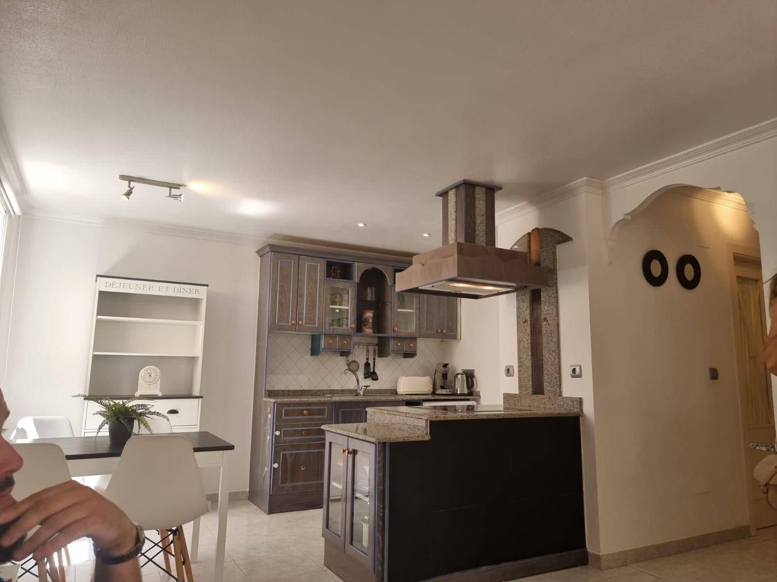 2 sovrum Lägenhet till salu i La Siesta med pool - 178 000 € (Ref: 9605237)