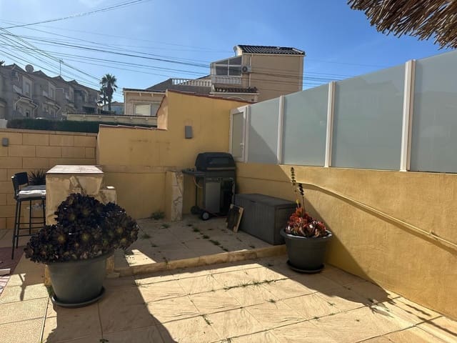 4 makuuhuone Huoneisto myytävänä paikassa Las Filipinas - 179 995 € (Ref: 9605239)