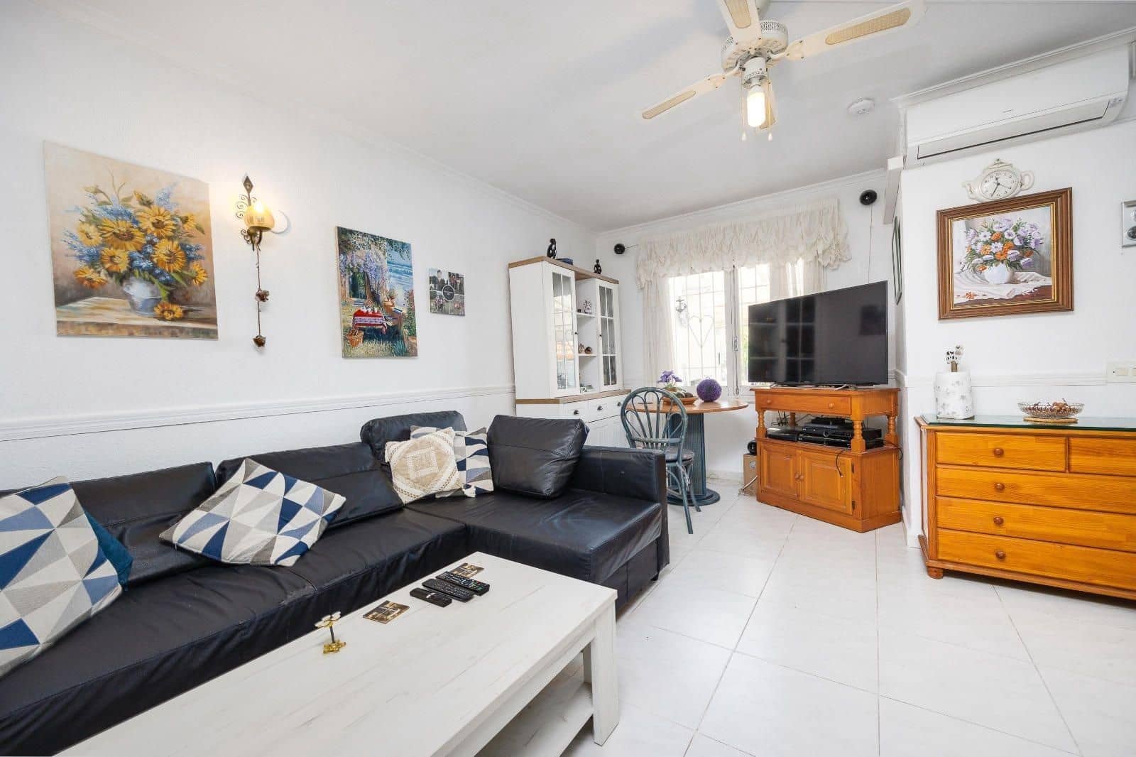 2 sypialnia Willa na sprzedaż w Torrevieja - 174 969 € (Ref: 9605242)