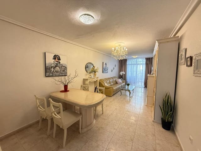 Casa de 2 habitaciones en Centro, Torrevieja en venta con piscina - 176.900 € (Ref: 9605249)