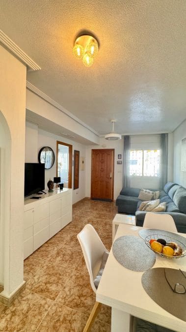 2 bedroom Apartment for sale in Orihuela Costa - € 174,900 (Ref: 9608273)