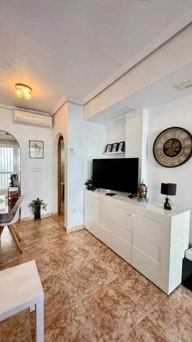 2 bedroom Apartment for sale in Orihuela Costa - € 174,900 (Ref: 9608273)