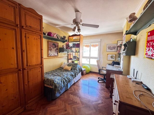 3 bedroom Apartment for sale in Cartagena - € 350,000 (Ref: 9608277)