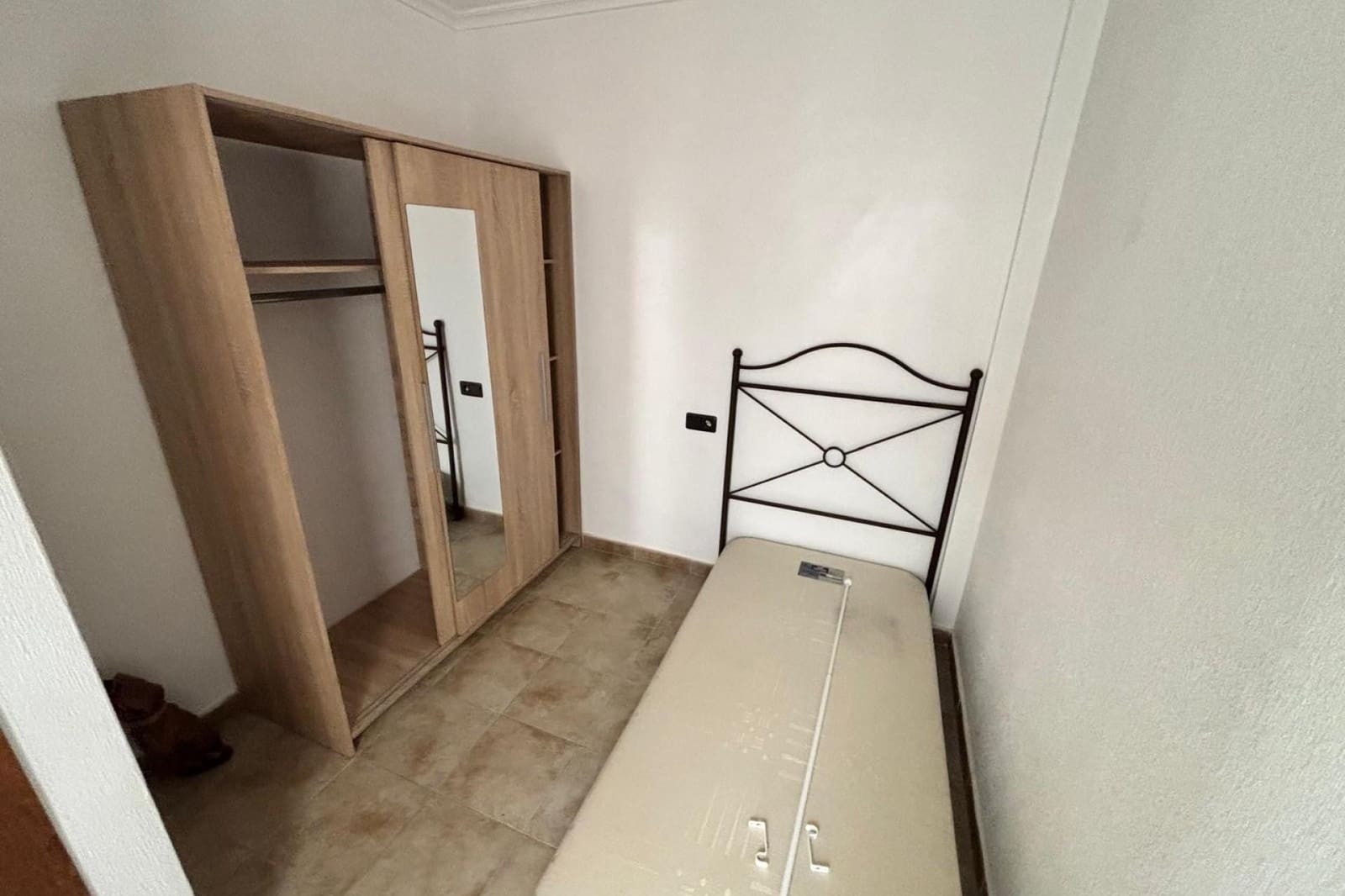 5 soveværelse Rækkehus til salg i Guardamar del Segura med swimmingpool - € 249.995 (Ref: 9608279)