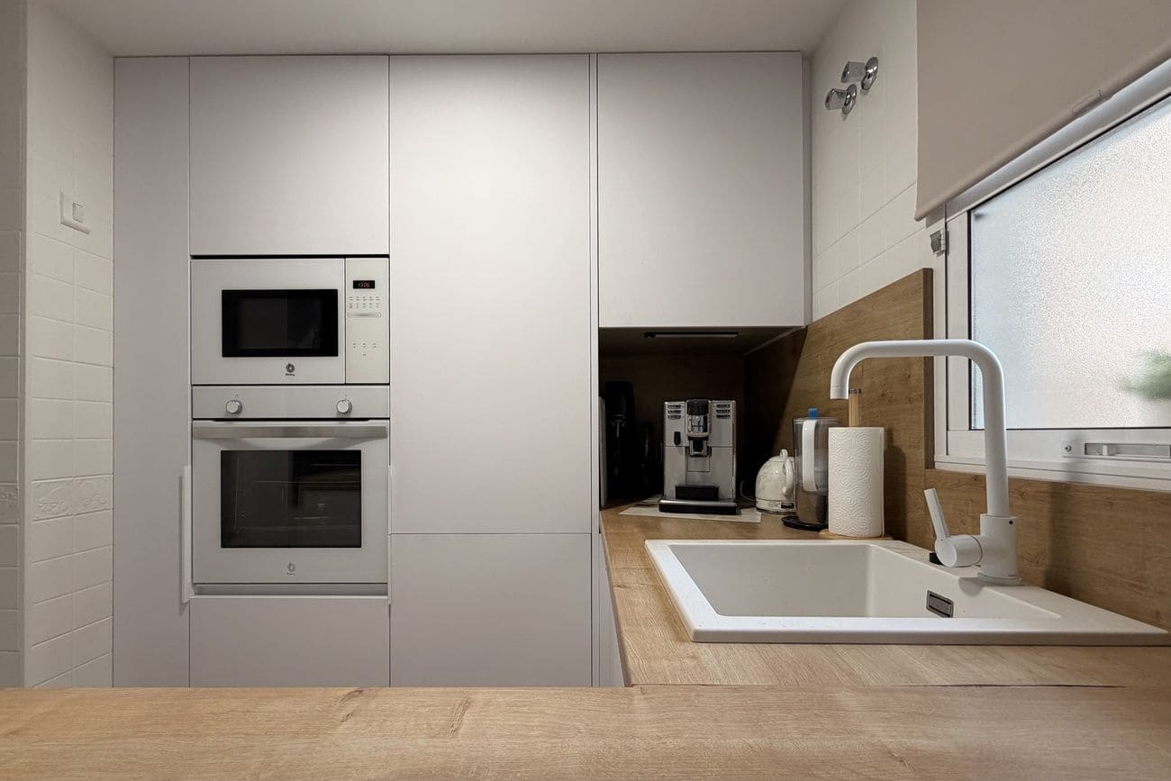 3 bedroom Apartment for sale in Torrevieja - € 175,000 (Ref: 9608280)