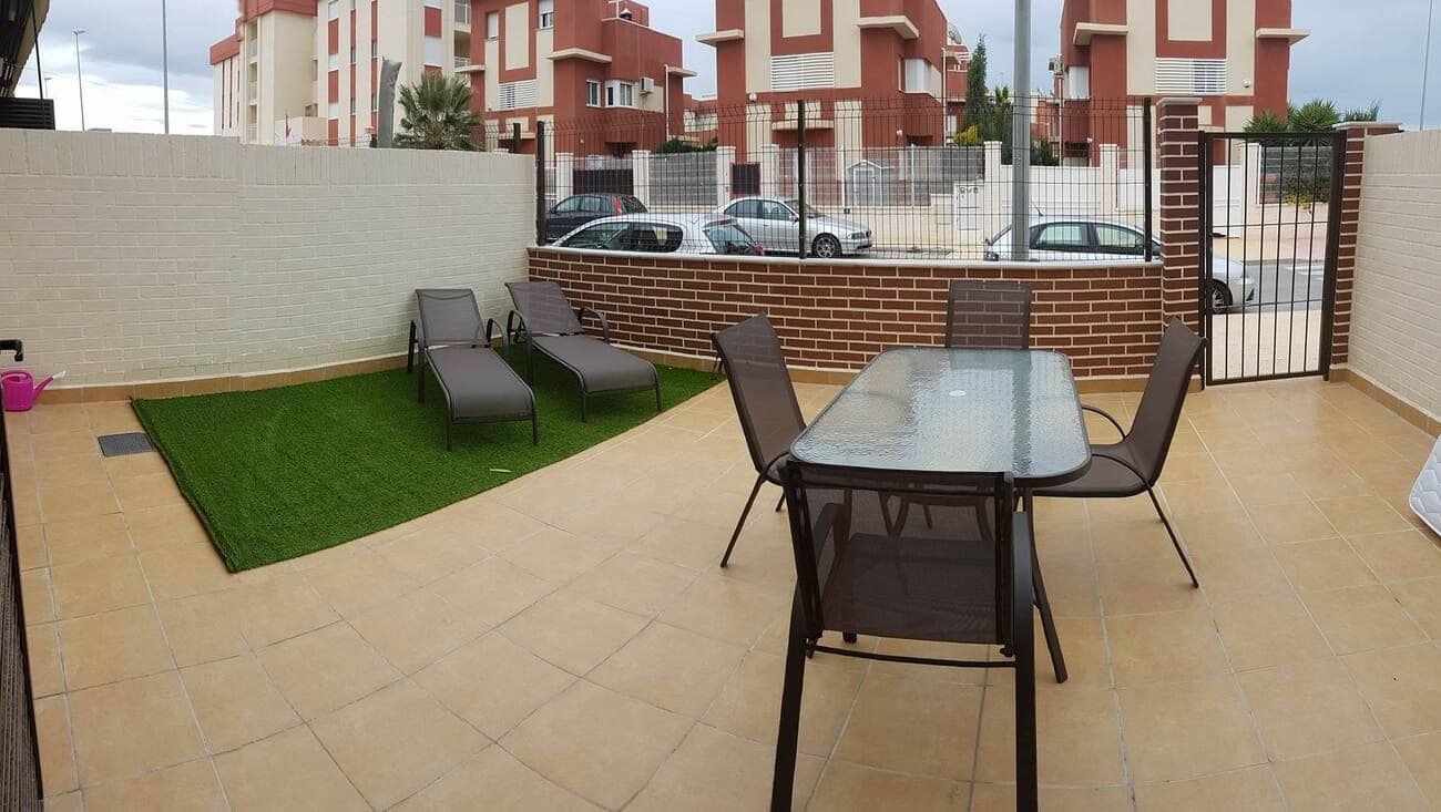 2 soveværelse Lejlighed til salg i Orihuela Costa med swimmingpool - € 172.000 (Ref: 9608285)