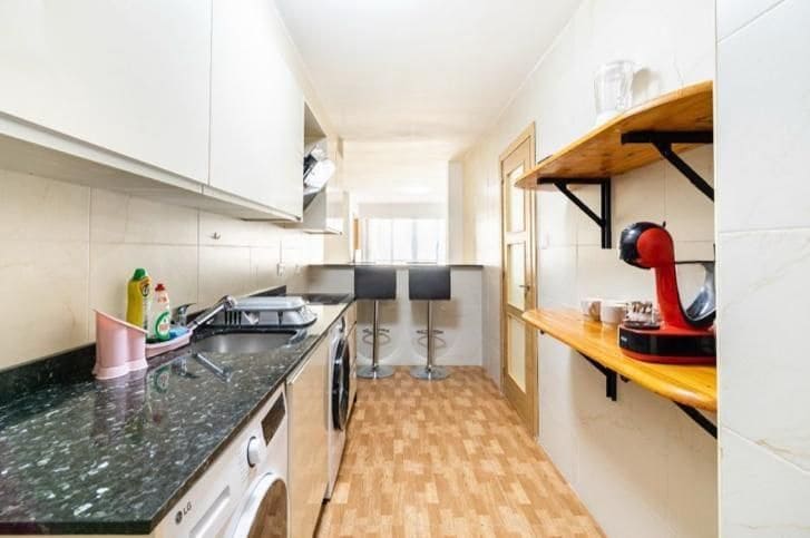 Apartamento de 3 habitaciones en Torrevieja en venta - 174.900 € (Ref: 9608286)